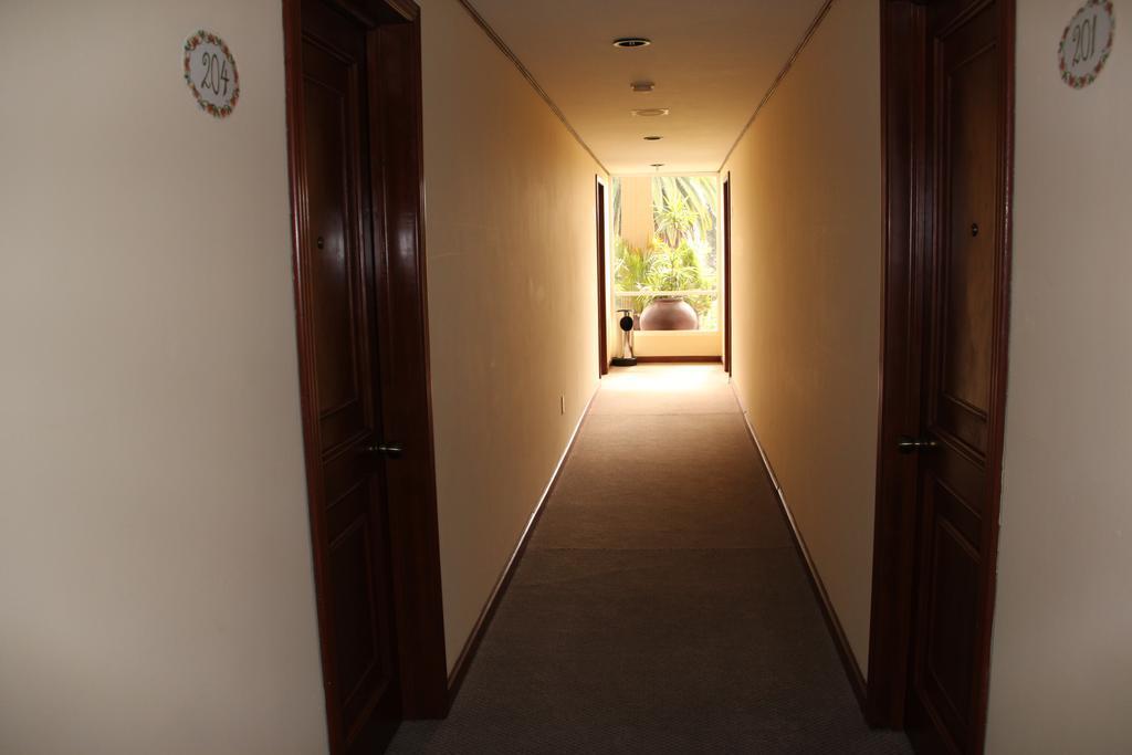 Hotel Tehuacan Plaza Экстерьер фото