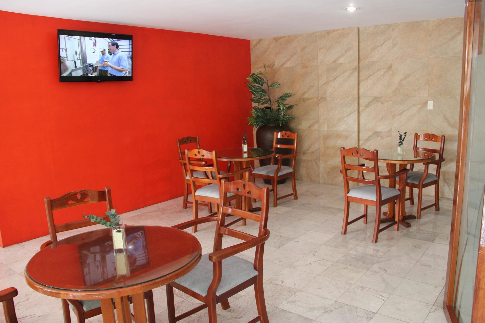 Hotel Tehuacan Plaza Экстерьер фото