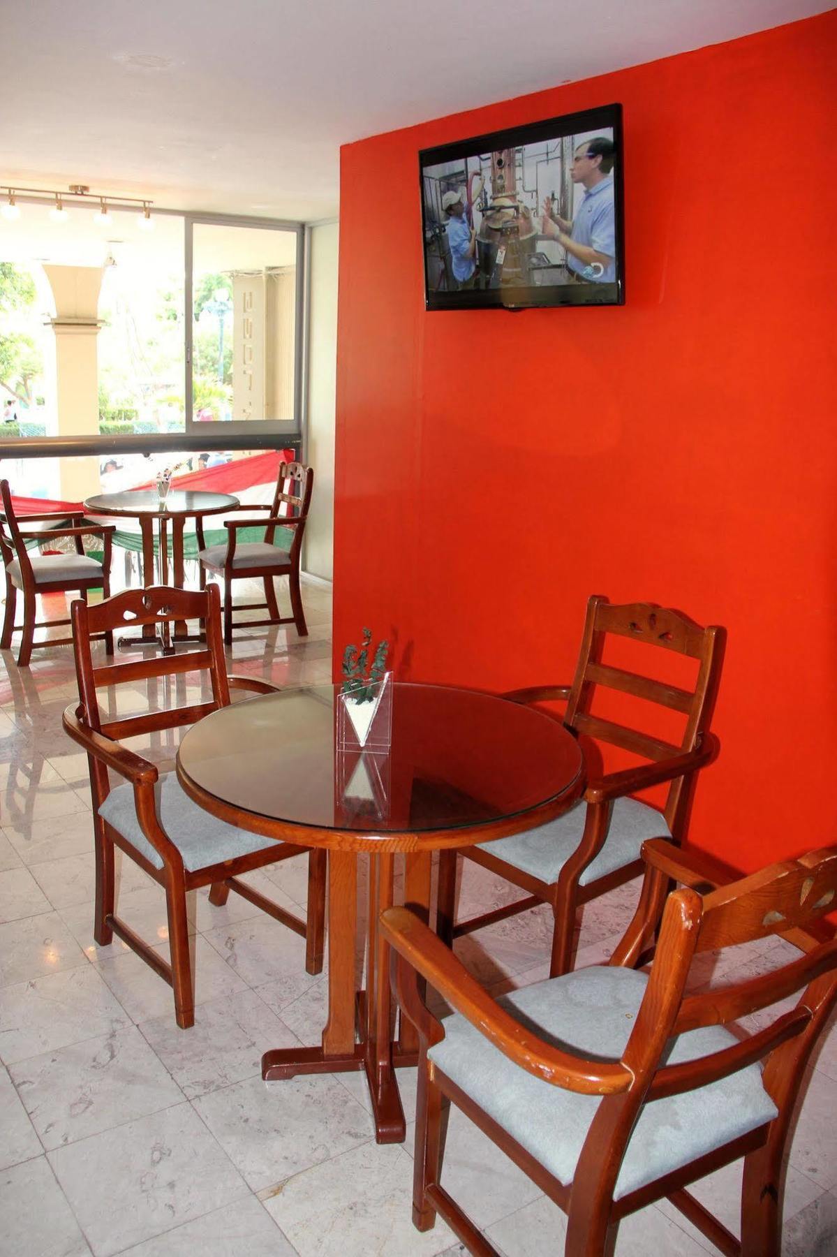 Hotel Tehuacan Plaza Экстерьер фото