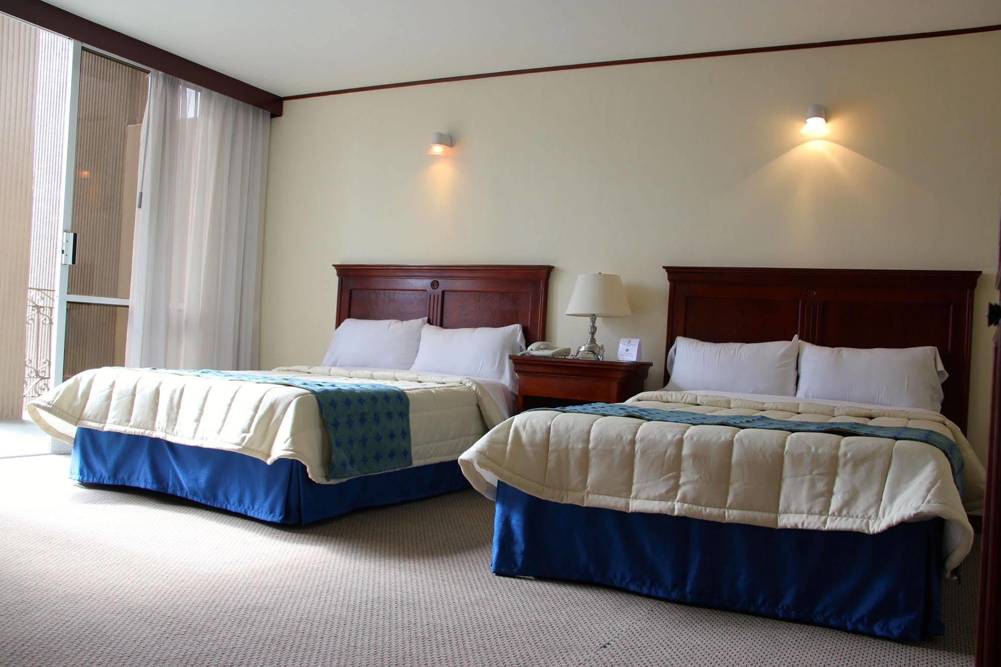 Hotel Tehuacan Plaza Экстерьер фото