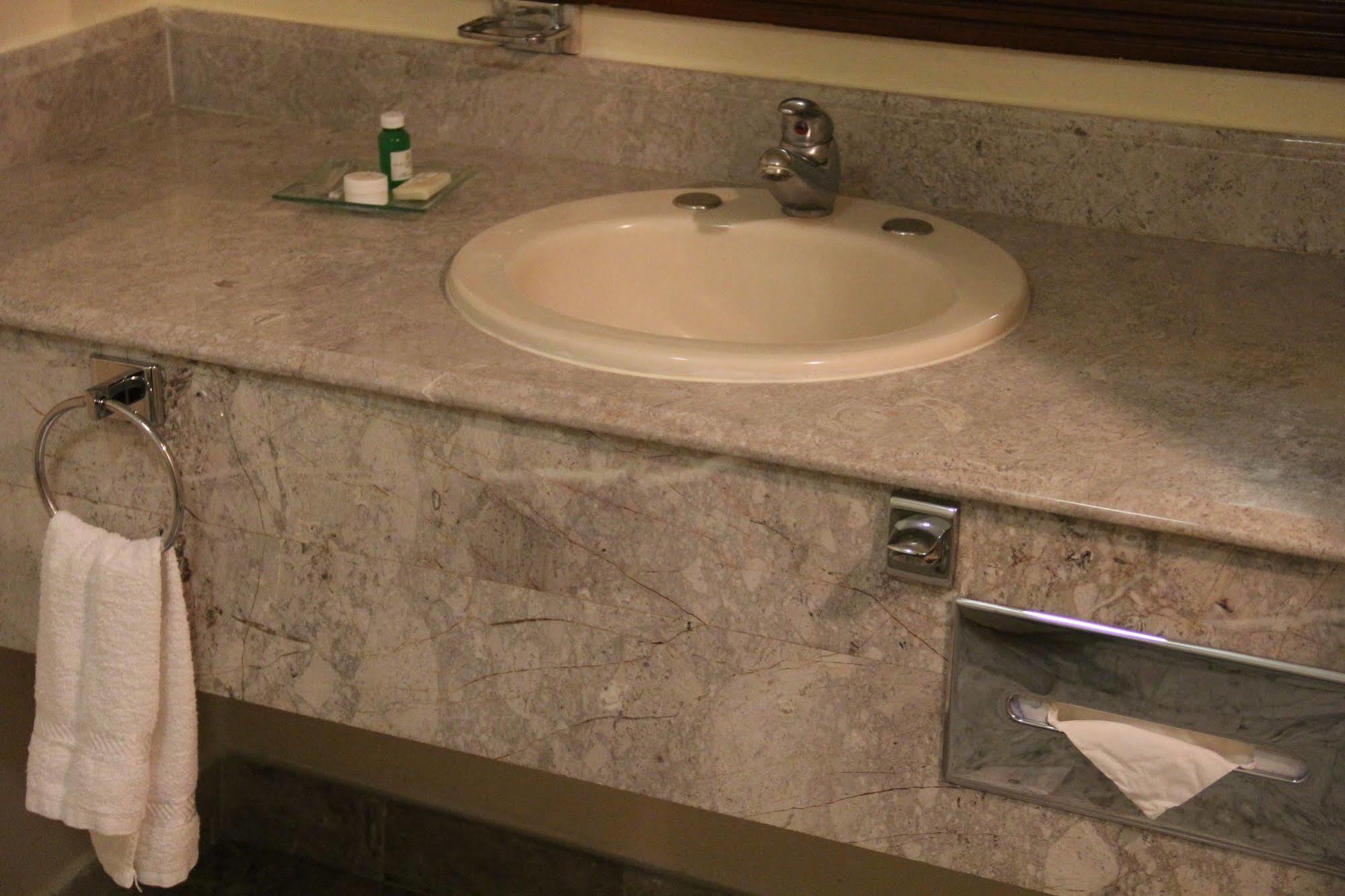 Hotel Tehuacan Plaza Экстерьер фото